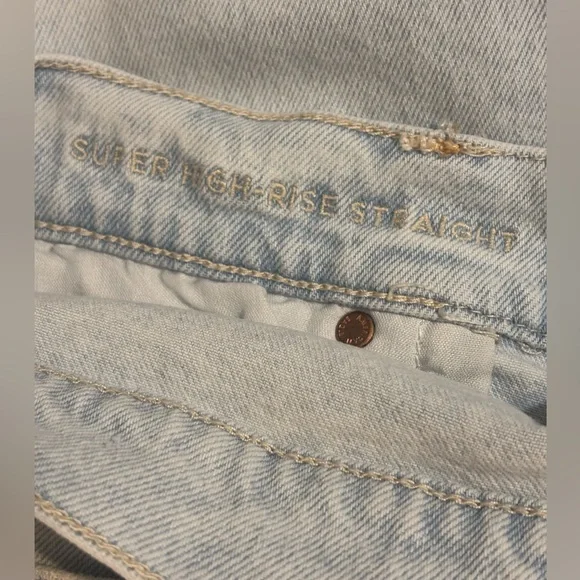 American Eagle Stretch Super High Rise Straight Jeans Women’s size 18 - Picture 7 of 11